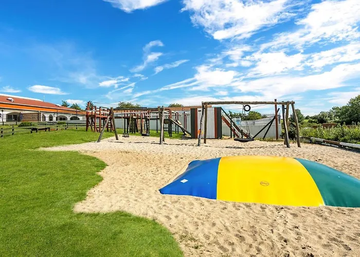 Lovely In Nyaraló *